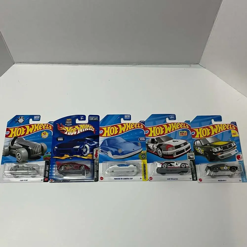 Lot of 10 Hot Wheels 1:64 Scale Die-Cast Toy Cars